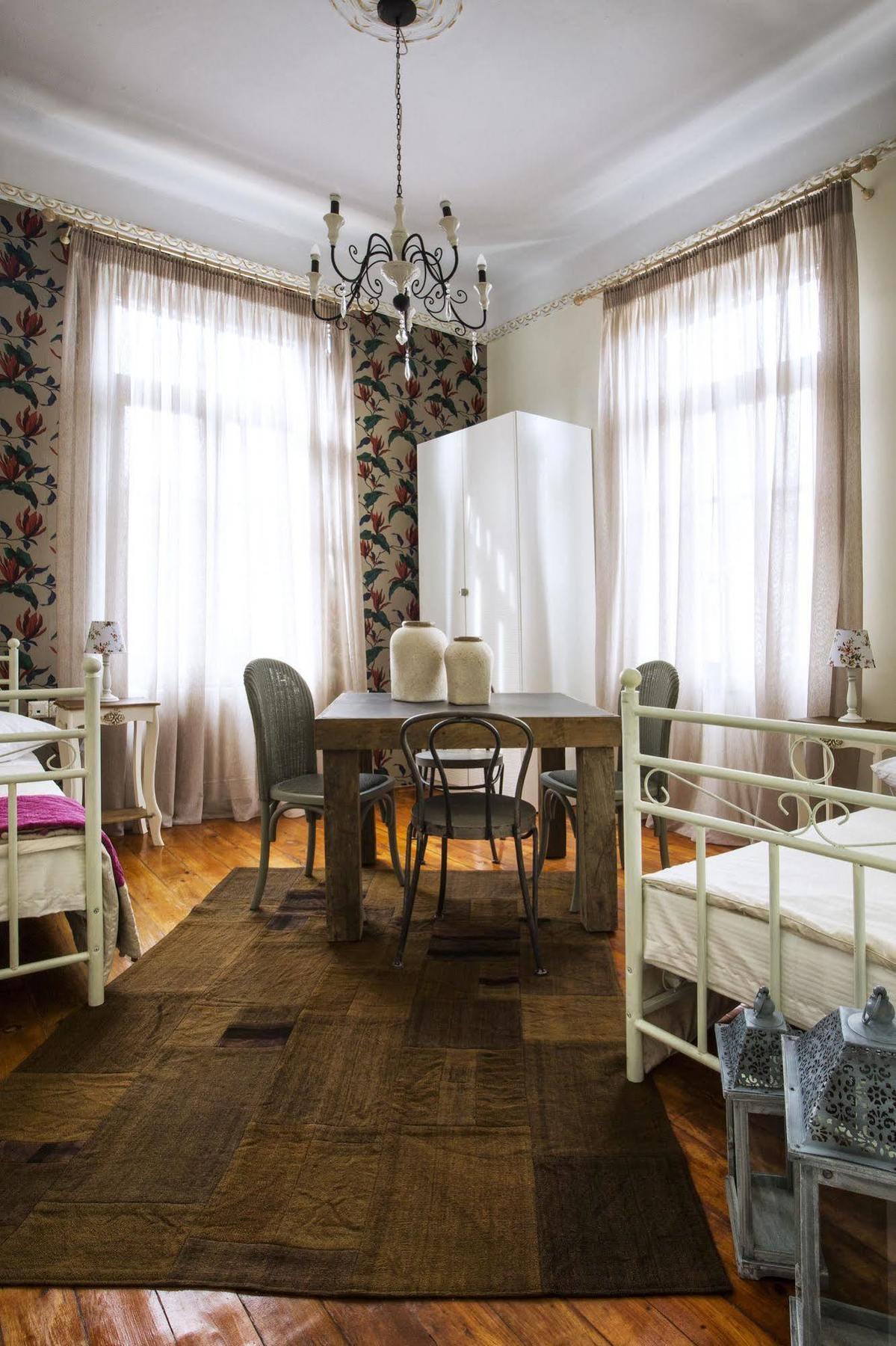 Classic Ouziel Holiday home *